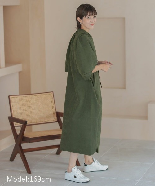 DONOBAN（ドノバン）の「ボリュームスリーブシャツワンピース（シャツワンピース・レディース・チャコール/ベージュ/キャメル/ピンク/カーキ・F）」の10枚目の写真