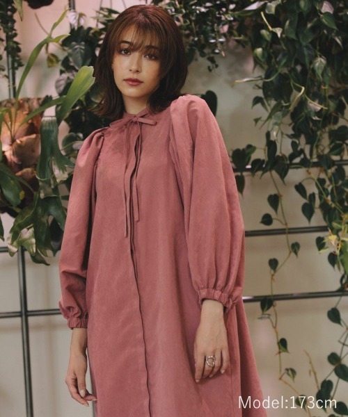 DONOBAN（ドノバン）の「ボリュームスリーブシャツワンピース（シャツワンピース・レディース・チャコール/ベージュ/キャメル/ピンク/カーキ・F）」の12枚目の写真