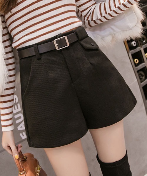 gossip!ロサンゼルス(ゴシップロサンゼルス)の「ベルトつきハイウエストメルトン起毛ショートパンツ(その他パンツ・レディース・ダークグレー/ブラック・S/M/L)」の12枚目の写真