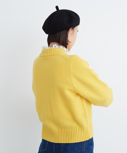 CHILD WOMAN（チャイルドウーマン）の「Extrafine merino wool 5GGクルーネックカーディガン（カーディガン/ボレロ・レディース・レッド/ブルー/アイボリー/イエロー/グリーン/オレンジ/ネイビー・FREE）」の18枚目の写真