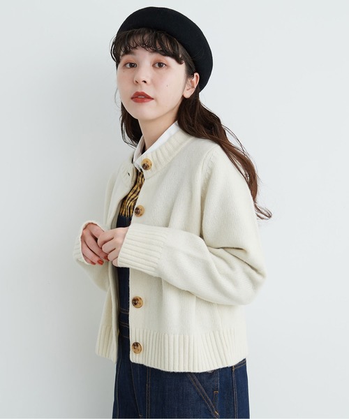 CHILD WOMAN（チャイルドウーマン）の「Extrafine merino wool 5GGクルーネックカーディガン（カーディガン/ボレロ・レディース・レッド/ブルー/アイボリー/イエロー/グリーン/オレンジ/ネイビー・FREE）」の14枚目の写真