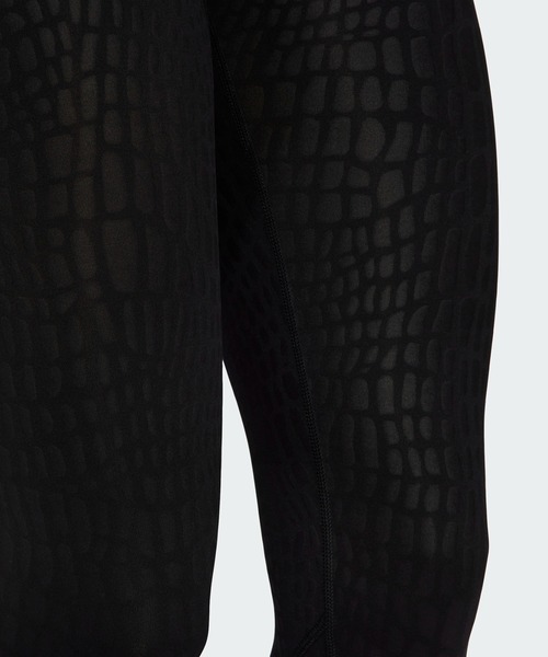adidas(アディダス)の「Optime トレーニング クロックエンボス 7/8 タイツ / ヨガウェア / アディダス(レディース)(レギンス/スパッツ・レディース・ブラック・MEDIUM/LARGE/X-LARGE/SMALL/XX-LARGE)」の5枚目の写真