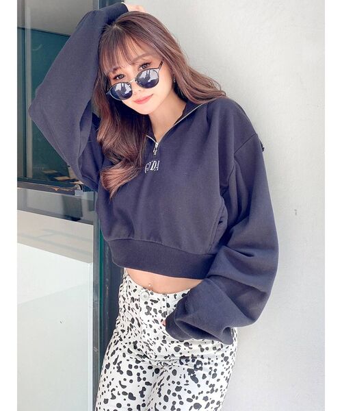 GYDA（ジェイダ）の「BIG COLLARハーフZIP ショートスウェットトップス（スウェット・レディース・オフホワイト/ブラック/マスタード・FREE）」の13枚目の写真