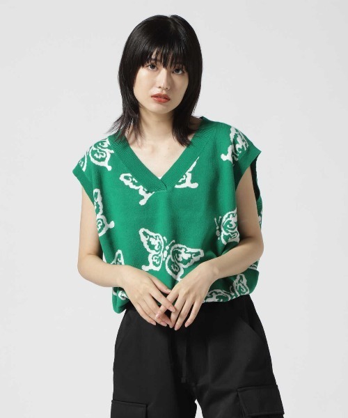 Chica（チカ）の「Chica/チカ/蝶ニットベスト（ベスト・レディース・ブラック/グリーン・F）」の13枚目の写真