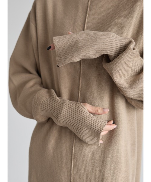 rem closet（レムクローゼット）の「アウトリンキングミラノリブワンピース（ワンピース・レディース・ベージュ/チャコールグレー/ブルー・FREE）」の7枚目の写真