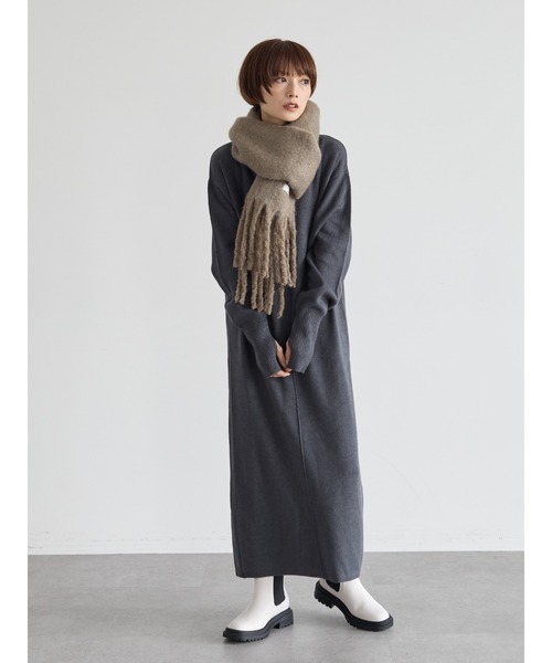 rem closet（レムクローゼット）の「アウトリンキングミラノリブワンピース（ワンピース・レディース・ベージュ/チャコールグレー/ブルー・FREE）」の16枚目の写真