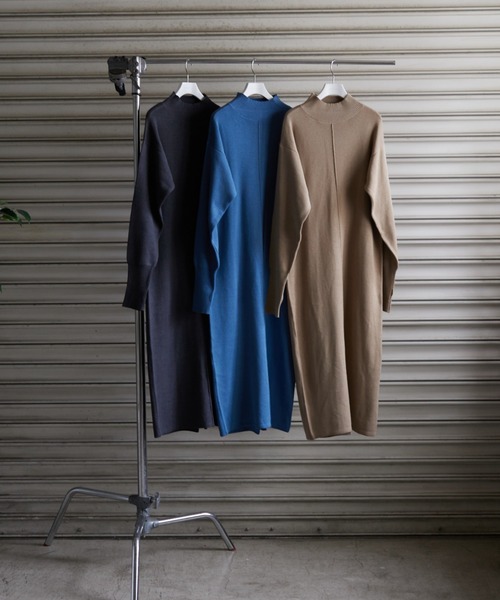 rem closet（レムクローゼット）の「アウトリンキングミラノリブワンピース（ワンピース・レディース・ベージュ/チャコールグレー/ブルー・FREE）」の10枚目の写真