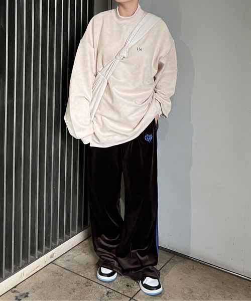 PairPair(ペアペア)の「スウェードタッチプルオーバー(ユニセックス)(Tシャツ/カットソー・レディース・アイボリー/ベージュ系その他・FREE)」の9枚目の写真