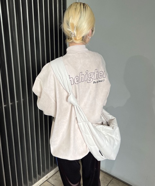 PairPair(ペアペア)の「スウェードタッチプルオーバー(ユニセックス)(Tシャツ/カットソー・レディース・アイボリー/ベージュ系その他・FREE)」の4枚目の写真