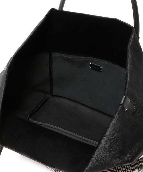 ESTNATION（エストネーション）の「A VACATION / 