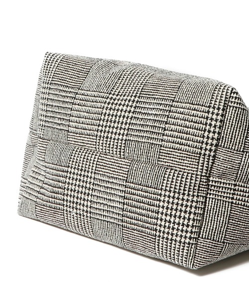 ESTNATION（エストネーション）の「A VACATION / 