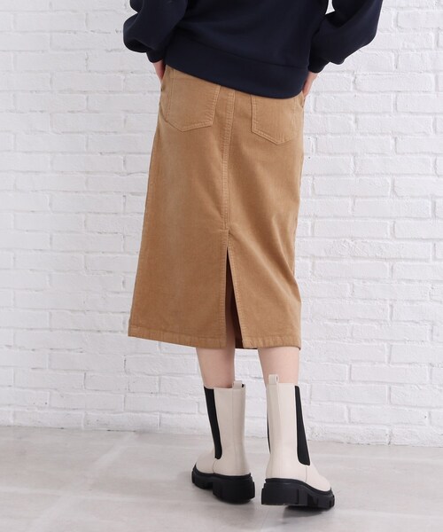 SHOO・LA・RUE(シューラルー)の「◆ストレッチコーデュロイ ナロースカート(スカート・レディース・ダークオレンジ/ブラック/グレー系その他/ベージュ・02/03/04)」の13枚目の写真