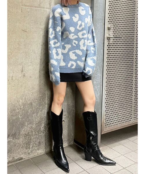 EMODA（エモダ）の「フラッフィーレオパードニット（ニット/セーター・レディース・ベージュ/ブラック/ブルー・FREE）」の5枚目の写真