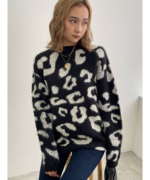 EMODA（エモダ）の「フラッフィーレオパードニット（ニット/セーター・レディース・ベージュ/ブラック/ブルー・FREE）」の11枚目の写真