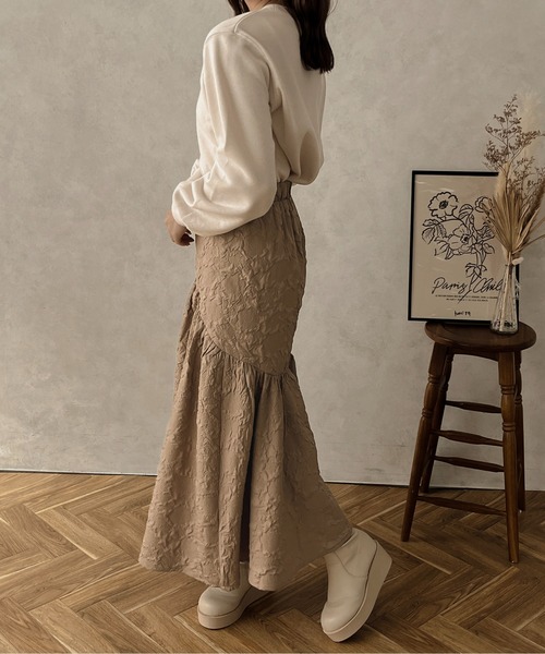 apres jour clair(アプレジュールクレア)の「【apres jour clair】ロゴ刺繍スウェット【ZOZOTOWN限定アイテム】(スウェット・レディース・アイボリー/モカ・X-LARGE/フリー)」の8枚目の写真