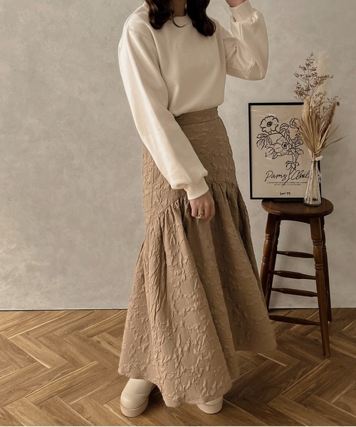 apres jour clair(アプレジュールクレア)の「【apres jour clair】ロゴ刺繍スウェット【ZOZOTOWN限定アイテム】(スウェット・レディース・アイボリー/モカ・X-LARGE/フリー)」の6枚目の写真