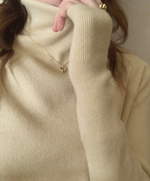 DAY CLOSET（デイ クローゼット）の「レディース モヘア風タートルネックリブニットセーター（ニット/セーター・レディース・ベージュ/ブラック・ONE SIZE）」の7枚目の写真