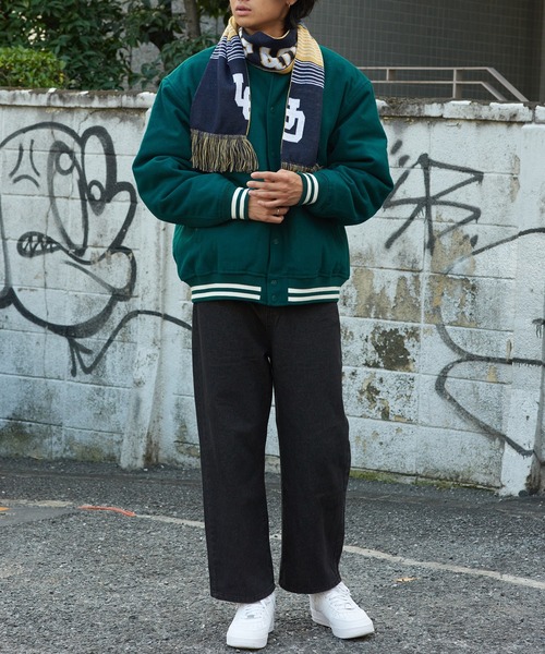 UNIVERSAL OVERALL(ユニバーサルオーバーオール)の「【UNIVERSAL OVERALL】UO ロゴジャカードマフラー ※M1074 YMY(マフラー・メンズ・ネイビー/グリーン/ワイン・FREE)」の8枚目の写真