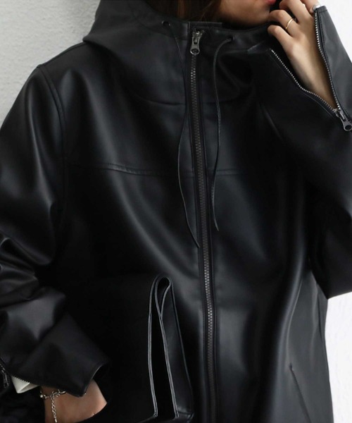 antiqua(アンティカ)の「軽量で丈夫!ラフに着られるヴィ―ガンレザージャケット(ライダースジャケット・レディース・ブラック・M/L)」の21枚目の写真