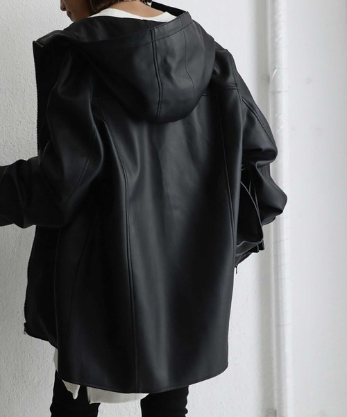 antiqua(アンティカ)の「軽量で丈夫!ラフに着られるヴィ―ガンレザージャケット(ライダースジャケット・レディース・ブラック・M/L)」の6枚目の写真