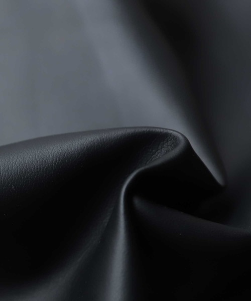 antiqua(アンティカ)の「軽量で丈夫!ラフに着られるヴィ―ガンレザージャケット(ライダースジャケット・レディース・ブラック・M/L)」の9枚目の写真