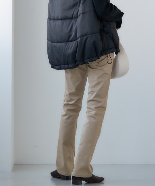 SMILE LAND（スマイルランド）の「大きいサイズ すごのびストレッチツイルストレートパンツ（チノパンツ・レディース・ブラック・76/92/122/98/80/84/73/106/88/96/114）」の10枚目の写真