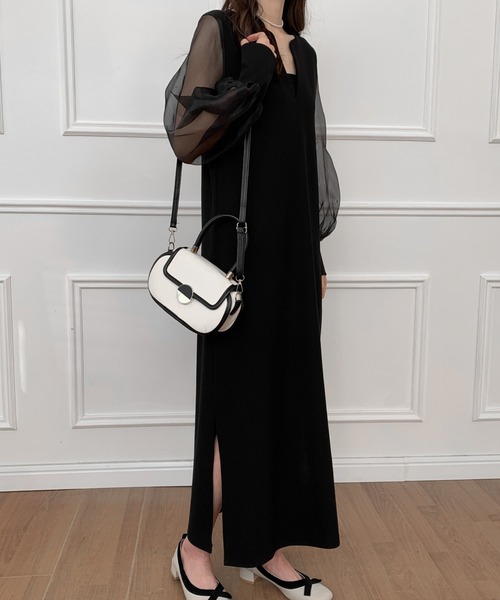 ECLIN（エクラン）の「異素材シアースリーブスキッパネックスリットワンピース（ワンピース・レディース・ベージュ/ブラック/グレー・M/L）」の5枚目の写真