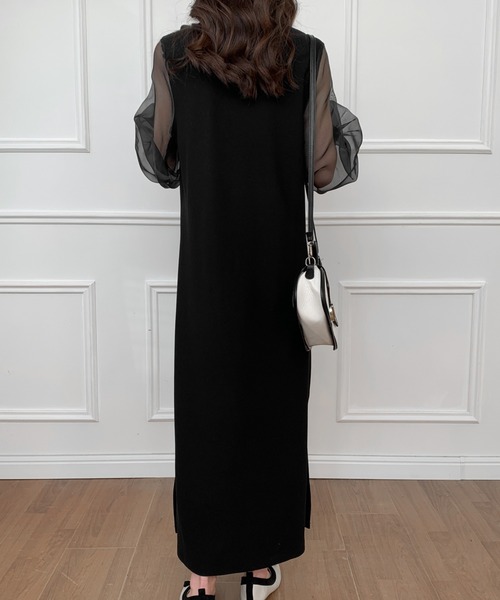 ECLIN（エクラン）の「異素材シアースリーブスキッパネックスリットワンピース（ワンピース・レディース・ベージュ/ブラック/グレー・M/L）」の13枚目の写真