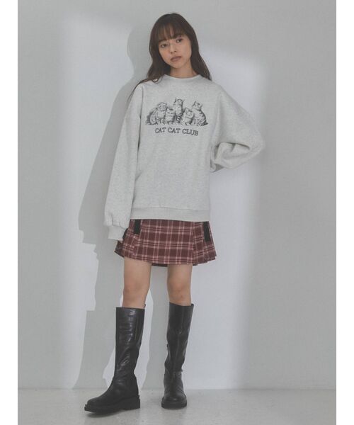 merry jenny（メリージェニー）の「CAT CAT CLUB トレーナー（スウェット・レディース・ライトグレー/アイボリー/チャコールグレー・FREE）」の4枚目の写真