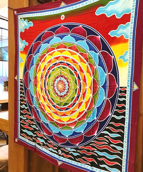 訳あり商品 バティック ペインティング くり抜き (手描きろうけつ染め絵画) 絵画