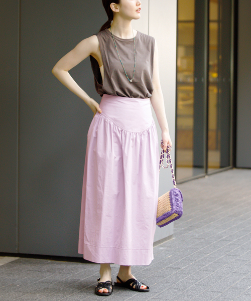 IENA LA BOUCLE（イエナラブークル）の「IENA LA BOUCLE カーブベルトコクーンスカート（スカート・レディース・パープル/オレンジ・36/38）」の9枚目の写真