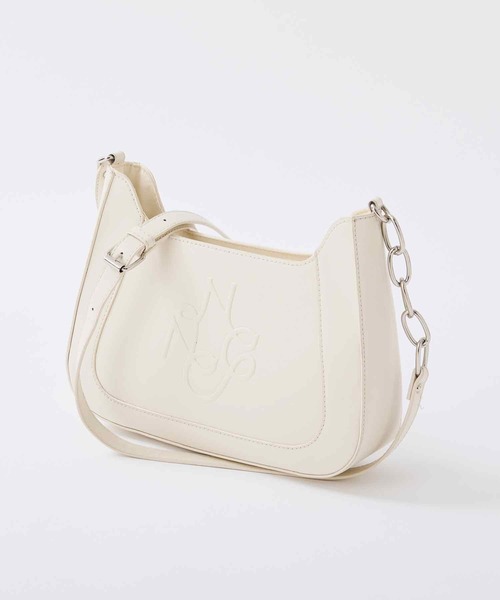 one after another NICE CLAUP（ワンアフターアナザーナイスクラップ）の「NCロゴエンボスホーボーバック　2023SS（ショルダーバッグ・レディース・ブラック/アイボリー/イエロー・FREE）」の2枚目の写真