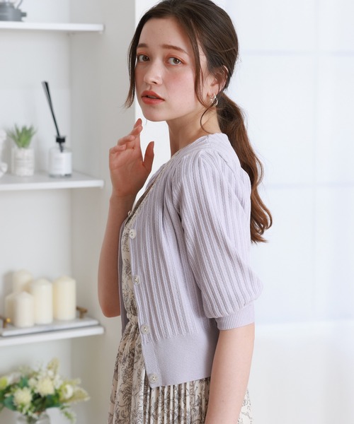 ASTORIA ODIER(アストリアオディール)の「アイレッドボリュームスリーブカーディガン(カーディガン/ボレロ・レディース・ホワイト/ブラック/ラベンダー/ピンクベージュ/ブラウン・MEDIUM/SMALL)」の17枚目の写真