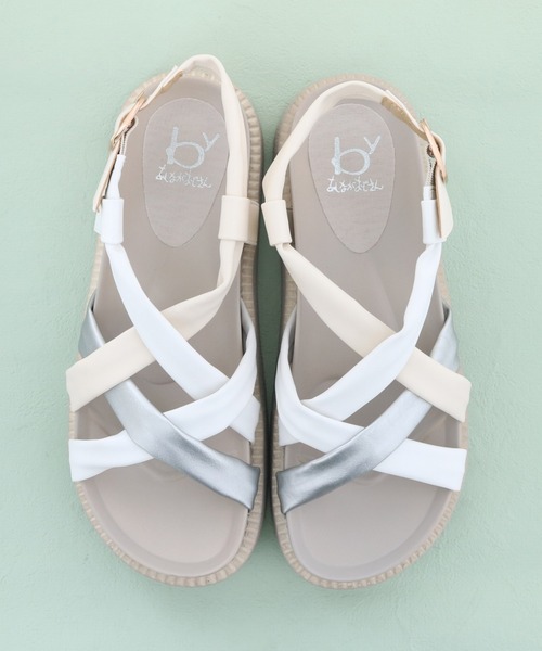 byあしながおじさん（バイアシナガオジサン）の「厚底ストラップサンダル　8490059（サンダル・レディース・ベージュ/ホワイト/ブラック・S/M/L/LL）」の8枚目の写真