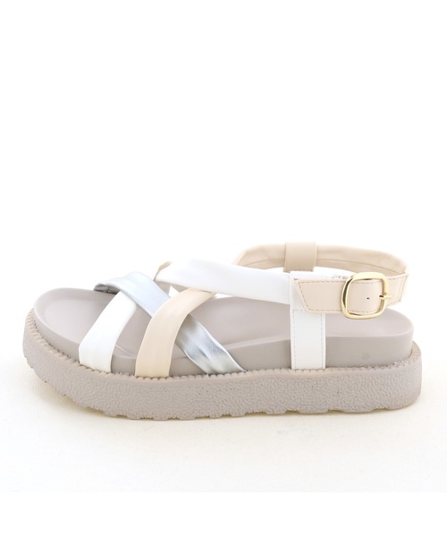 byあしながおじさん（バイアシナガオジサン）の「厚底ストラップサンダル　8490059（サンダル・レディース・ベージュ/ホワイト/ブラック・S/M/L/LL）」の10枚目の写真