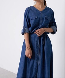 and it_（アンドイット）の「ノーカラーデニムワンピース（ワンピース）」