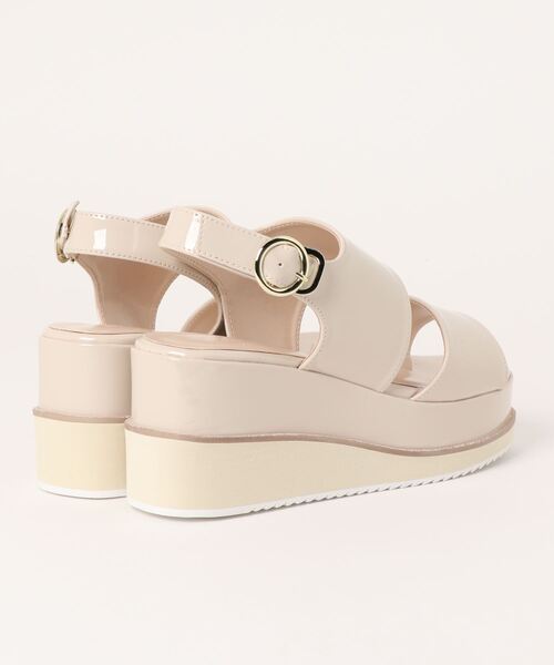 INGNI（イング）の「ラメゴールドライン／プラットフォームサンダル（サンダル・レディース・ブラック/ピンクベージュ/アイボリー・M/L）」の9枚目の写真