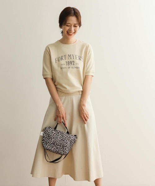 URBAN RESEARCH DOORS（アーバンリサーチドアーズ）の「ロゴインレイハーフスリーブプルオーバー（Tシャツ/カットソー・レディース・ライトベージュ/ブラック/モカ・MEDIUM）」の11枚目の写真