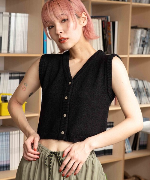 PBLIM（ページボーイリム）の「PAGEBOYLIM/チビニットベスト（ベスト・レディース・ブラック/オレンジ/ブルー・FREE）」の2枚目の写真