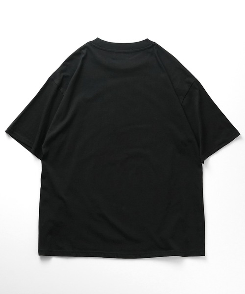 Confirm(コンファーム)の「ヴィンテージライク レトロプリント ピグメント加工 ビッグシルエット半袖バンドTシャツ カットソー【Confirm】2025SS(Tシャツ/カットソー・メンズ・チャコールグレー/ブラック系その他2/ブラック/グレー系その他2/ブラック系その他/グレー系その他・L/M)」の18枚目の写真