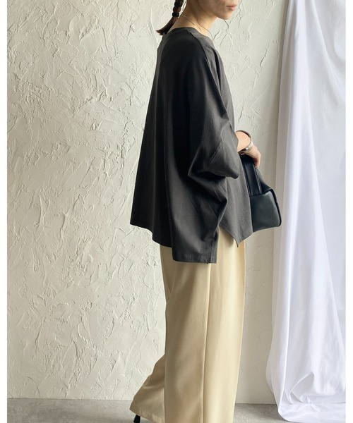 She's Closet（シーズクローゼット）の「無地コットンドルマンスリーブ半袖ビッグシルエットTシャツ（Tシャツ/カットソー・レディース・ホワイト/ブラック/チャコール/グリーン/グレイッシュベージュ/ブルーパープル・FREE）」の14枚目の写真