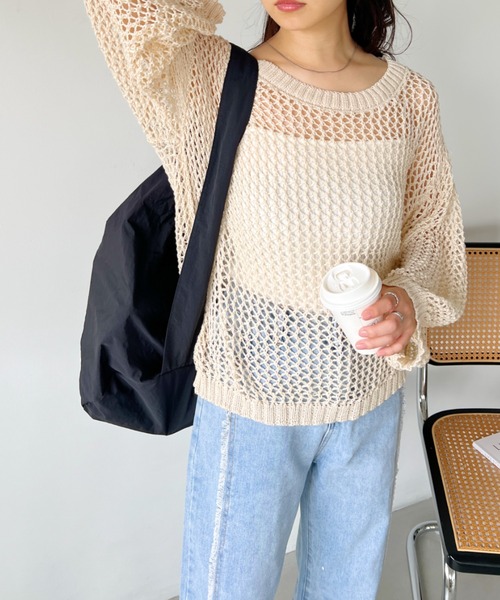 CLEA（クレア）の「メッシュ編みボリューム袖オーバーサイズトップス（Tシャツ/カットソー・レディース・アイボリー/ブラック・FREE）」の8枚目の写真