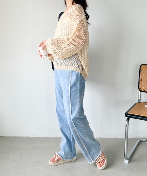 CLEA（クレア）の「メッシュ編みボリューム袖オーバーサイズトップス（Tシャツ/カットソー・レディース・アイボリー/ブラック・FREE）」の11枚目の写真