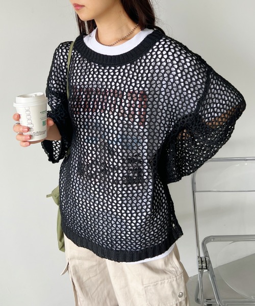 CLEA（クレア）の「メッシュ編みボリューム袖オーバーサイズトップス（Tシャツ/カットソー・レディース・アイボリー/ブラック・FREE）」の15枚目の写真