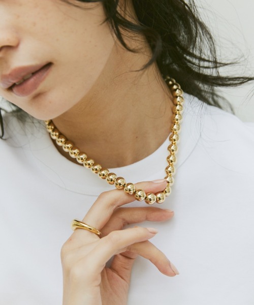 un/neu（アンノイ）の「BIGボールチェーンネックレス（ネックレス・レディース・ゴールド/シルバー・FREE）」の9枚目の写真