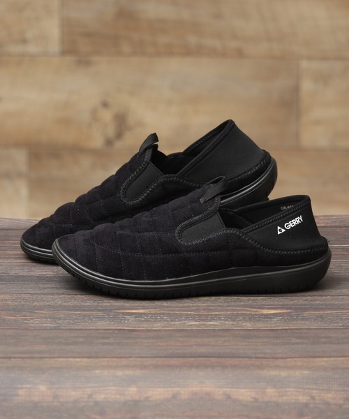 GERRY（ジェリー）の「【GERRY/ジェリー】2way スエードキルト スリッポン モックシューズ Men（スリッポン・メンズ・イエロー/ベージュ/ブラック/カーキ/ライトグレー/グレー・M/L/LL/S）」の2枚目の写真