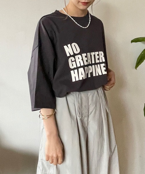 LOWRYS FARM（ローリーズファーム）の「ストリートロゴＴＥＥＳＳ　 961337（Tシャツ/カットソー・レディース・ホワイト/チャコールグレー/ブルー・FREE）」の3枚目の写真