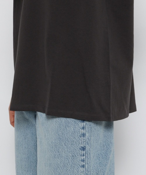 LOWRYS FARM（ローリーズファーム）の「ストリートロゴＴＥＥＳＳ　 961337（Tシャツ/カットソー・レディース・ホワイト/チャコールグレー/ブルー・FREE）」の13枚目の写真