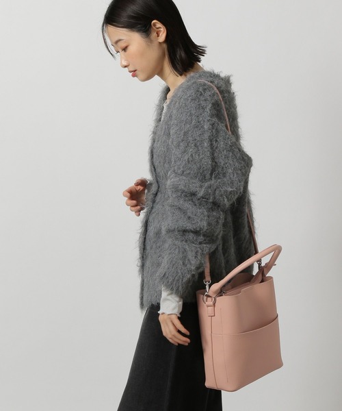 LAKOLE(ラコレ)の「【オケージョン/新社会人にも】ワンハンドル2WAYスクエアバッグ3 / 962997(ショルダーバッグ・レディース・ブラック/ブルー/ピンク/サンドグレー/グレー/ライトグリーン/ライトグレー/オフホワイト/モカ/ベージュ/セージグリーン/ライトブルー/ライトピンク/ブルー系その他/ローズ/ネイビー・FREE)」の15枚目の写真