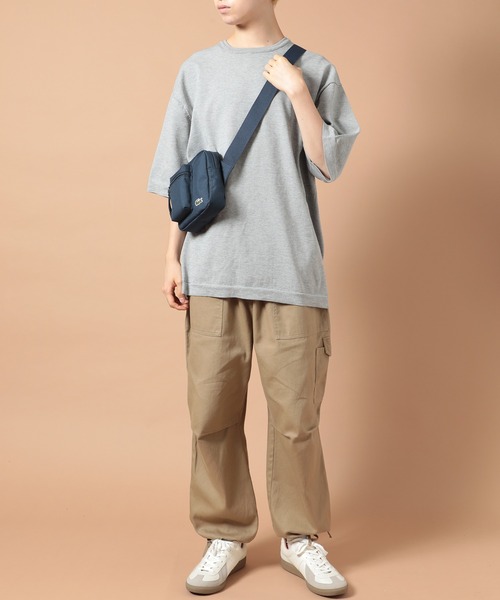 LACOSTE(ラコステ)の「【LACOSTE】ネオクロコ ジップカメラバッグ(ショルダーバッグ・メンズ・ブラック/ネイビー・FREE)」の15枚目の写真